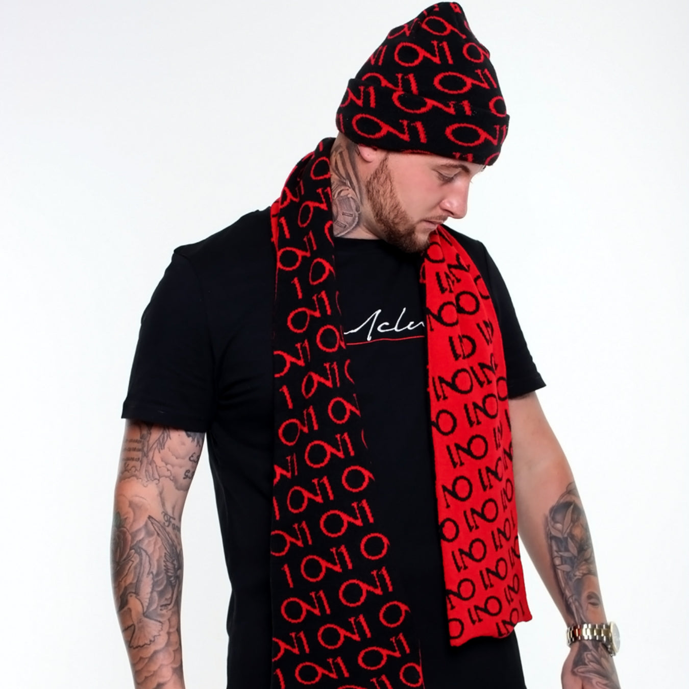 ON1 Beanie And Scarf - Red|Black